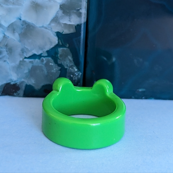 Frog Ring - Picture 2 of 2